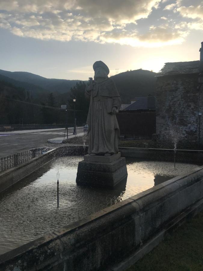 El Capricho De Valerie Hotel Molinaseca Bagian luar foto