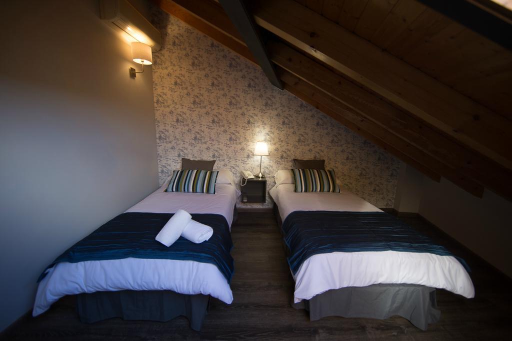 El Capricho De Valerie Hotel Molinaseca Bagian luar foto
